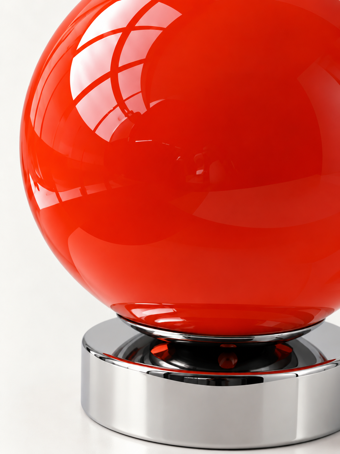 Nova Table Lamp
